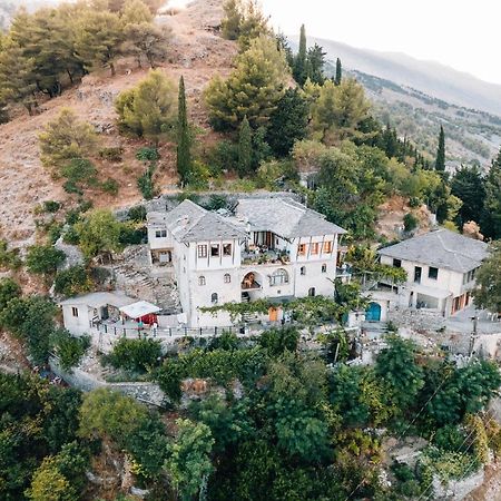 Guest House Salaria Gjirokaster Luaran gambar