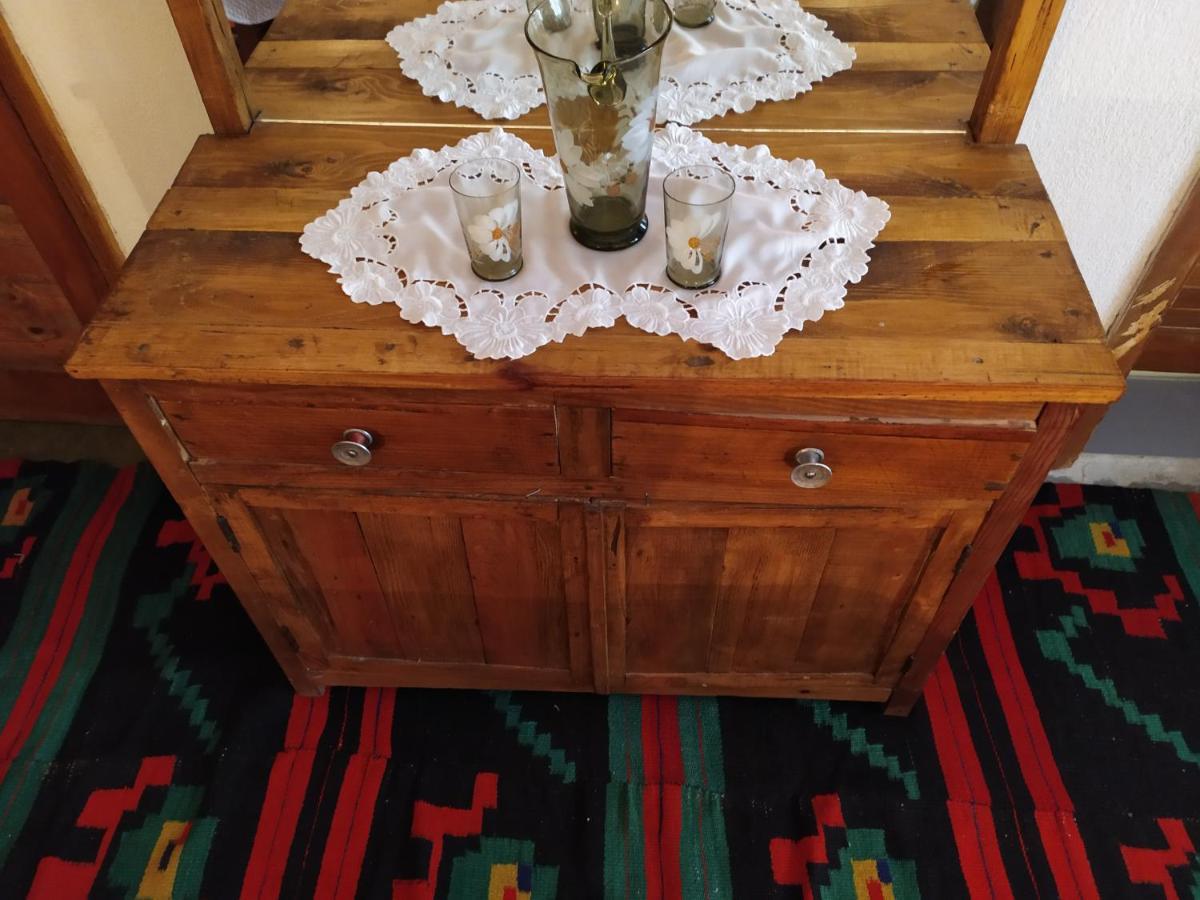 Guest House Salaria Gjirokaster Luaran gambar
