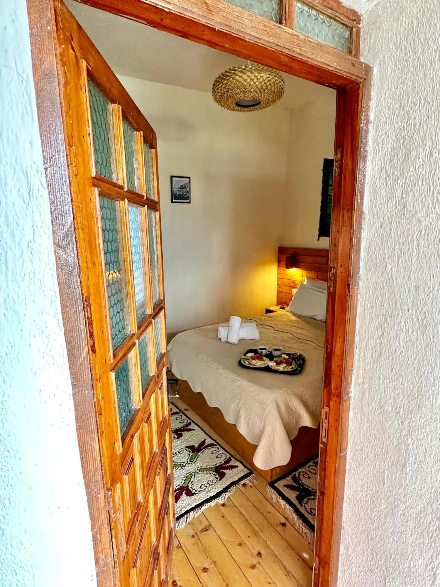 Guest House Salaria Gjirokaster Bilik gambar