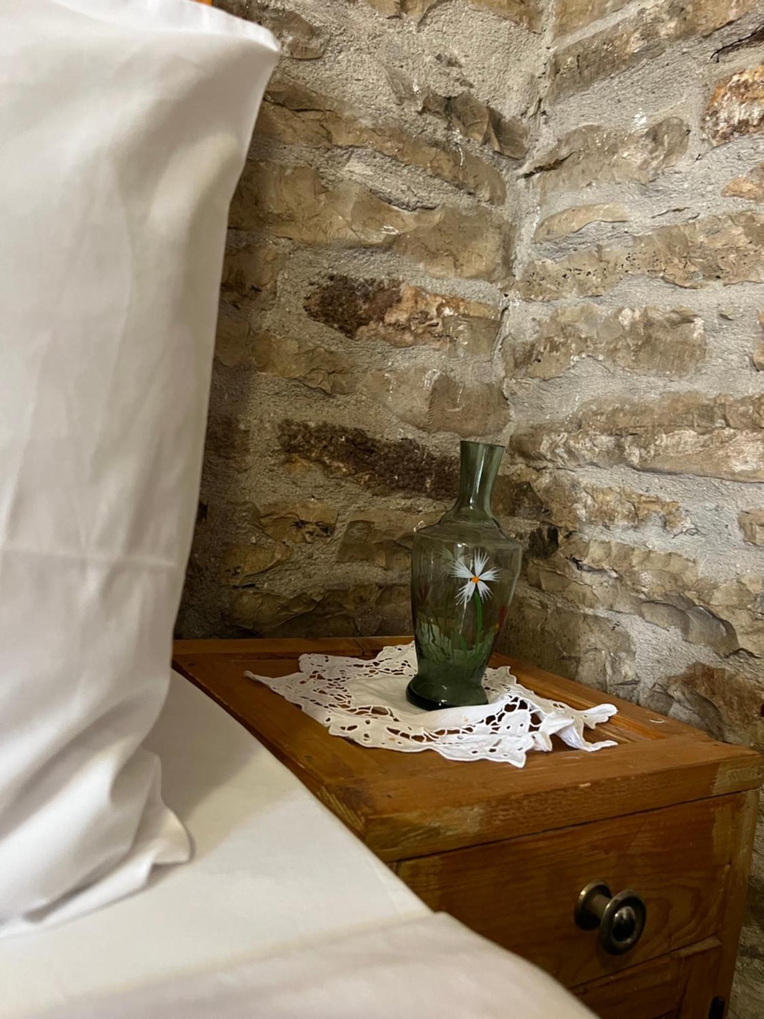 Guest House Salaria Gjirokaster Luaran gambar